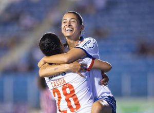 Bahia supera o São Paulo e larga na frente nas quartas da Copa do Brasil