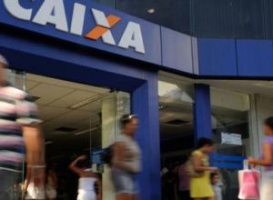 Bancos não abrem no feriado de 12 de outubro: veja como realizar transações