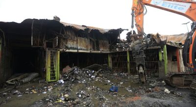 Ceagesp inicia montagem de estrutura provisória para comerciantes após incêndio