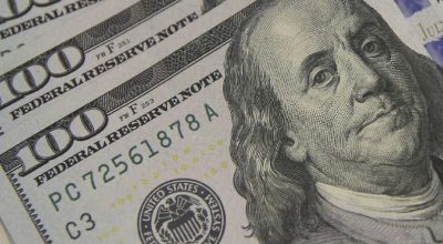 Dólar recua a R$ 5,08 e atinge menor patamar em um mês com otimismo no mercado