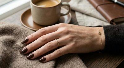 Esmaltes acessíveis que entregam visual de luxo: 4 cores para apostar