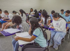 Estudantes da rede pública cobram mais qualidade no ensino e foco na aprendizagem