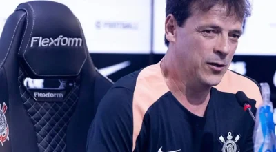 Fernando Diniz enfrenta pressão máxima no Corinthians após eliminação na Libertadores