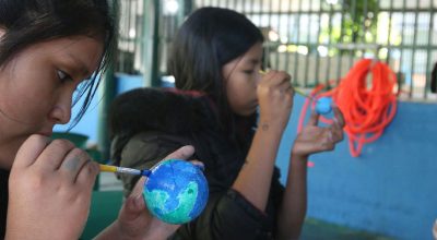 Formação docente contínua é pilar essencial para o futuro do ensino de ciências no Brasil