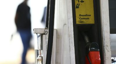 Governo intensifica fiscalização e mantém subsídio para conter alta dos combustíveis
