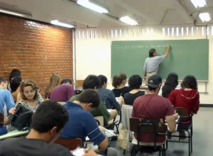 Inep abre inscrições para professores elaboradores de questões do Enade 2027