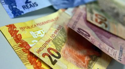 Juros em alta e inadimplência de 6% pressionam orçamento das famílias brasileiras