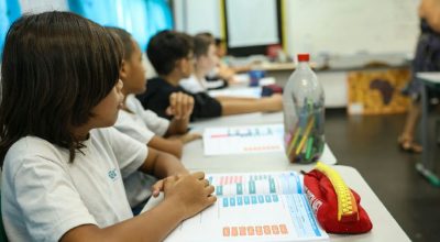 MEC abre mais de 8 mil vagas de pós-graduação gratuita para professores da rede pública
