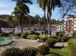 Prefeitura de Paiva lança concurso com 13 vagas e remuneração de até R$ 11,7 mil