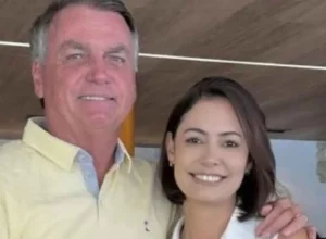 Previsões de vidente apontam futuro político e pessoal da família Bolsonaro