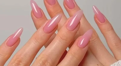 Primavera nas mãos: 6 cores de esmalte para um visual leve e sofisticado