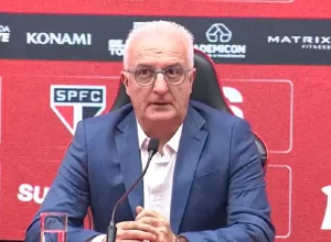 São Paulo vive impasse com futuro de Dorival Júnior e cinco jogadores para 2027
