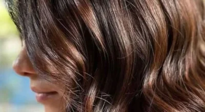 Três tons de cabelo que valorizam o rosto e trazem modernidade após os 50 anos