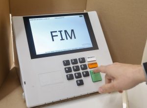 Tribunal Superior Eleitoral substitui centenas de equipamentos nas primeiras horas