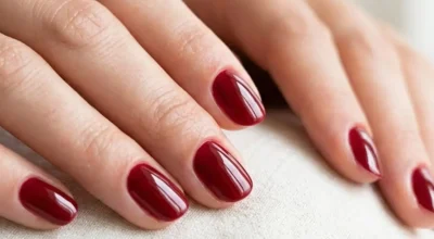 Unhas curtas e elegantes: 5 cores de esmalte que rejuvenescem as mãos após os 50 anos